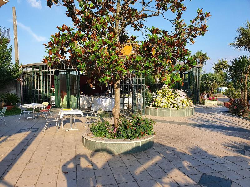 Hotel Ristorante La Campagnola Cassino Bagian luar foto