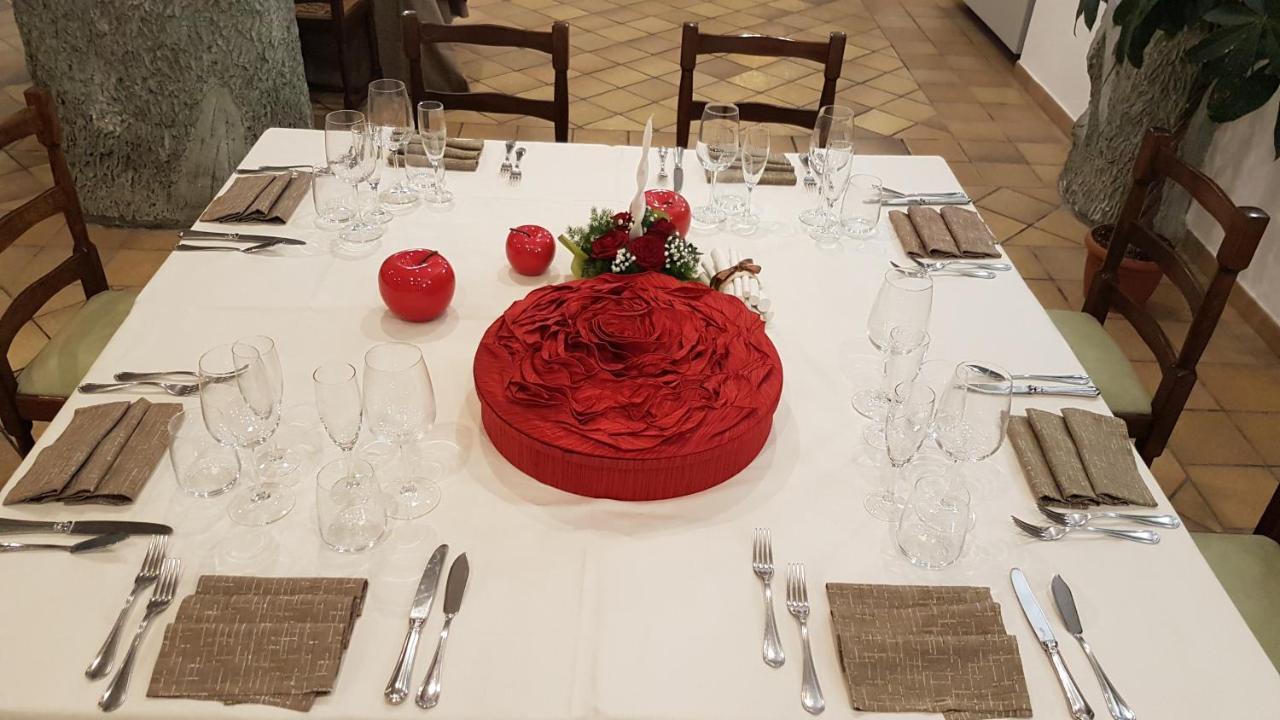 Hotel Ristorante La Campagnola Cassino Bagian luar foto